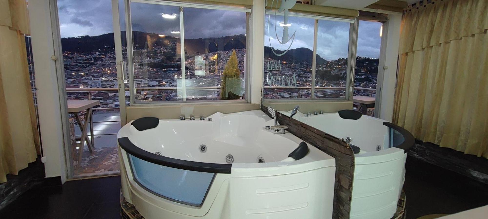 Hotel Luna Quitena Quito Exteriér fotografie